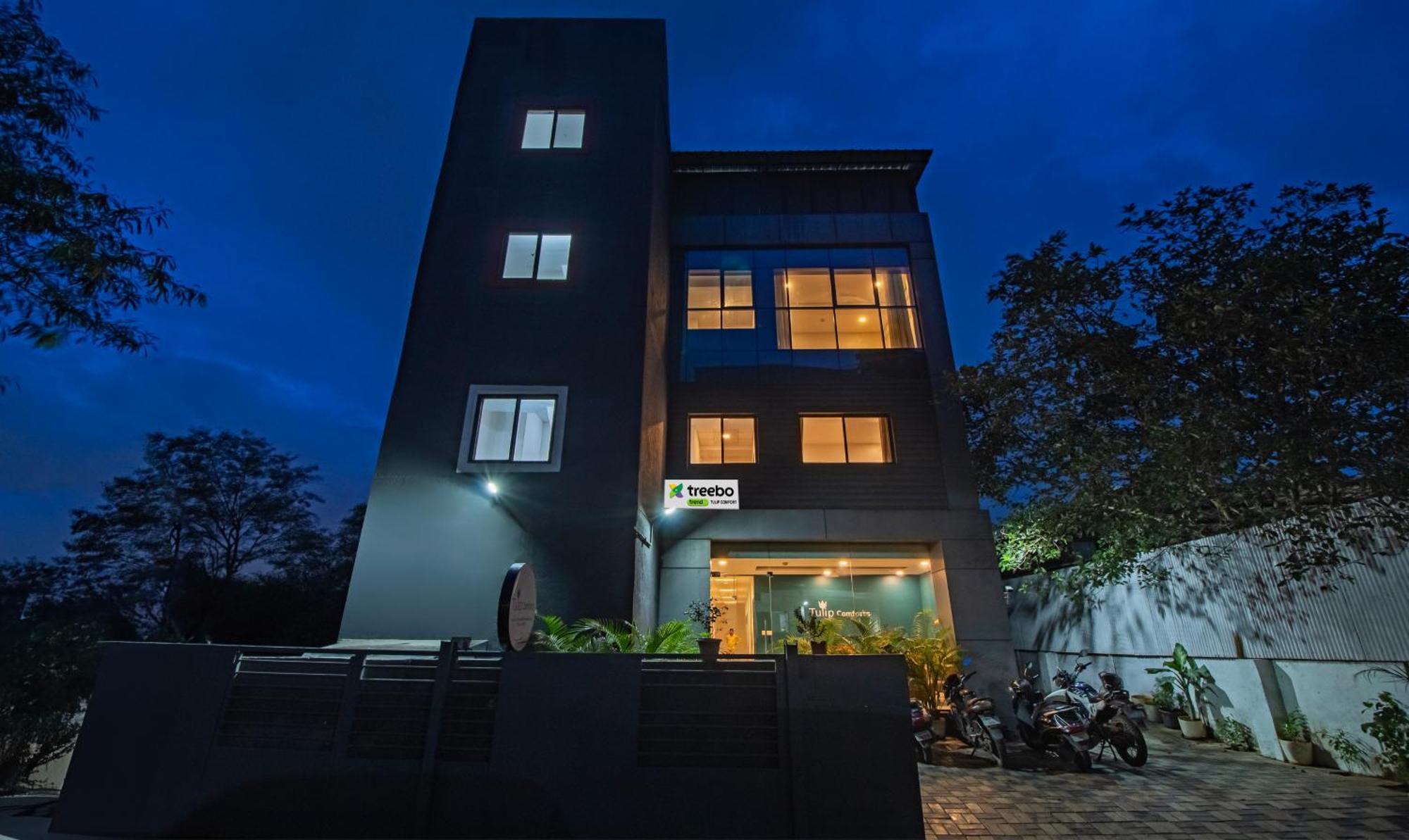 Treebo Tulip Comfort Kharadi Exteriör bild